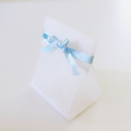 Sacchetto portaconfetti in tulle (il nastrino di raso può essere del colore che preferite)